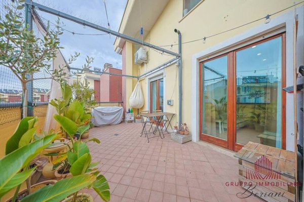 appartamento in vendita a Fiumicino in zona Fregene