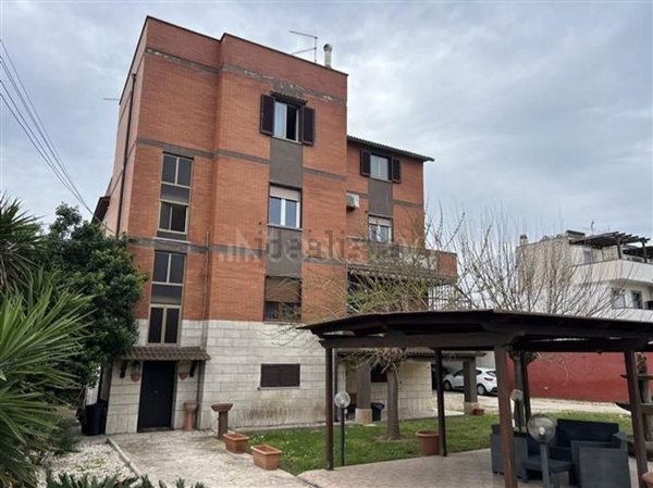 appartamento in vendita a Fiumicino in zona Focene