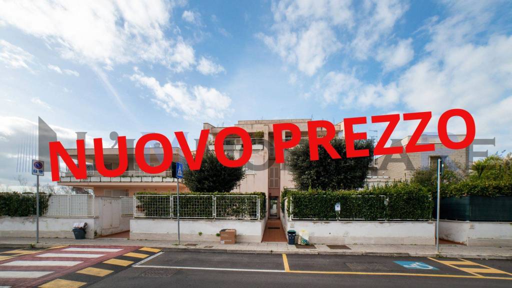 appartamento in vendita a Fiumicino in zona Fregene