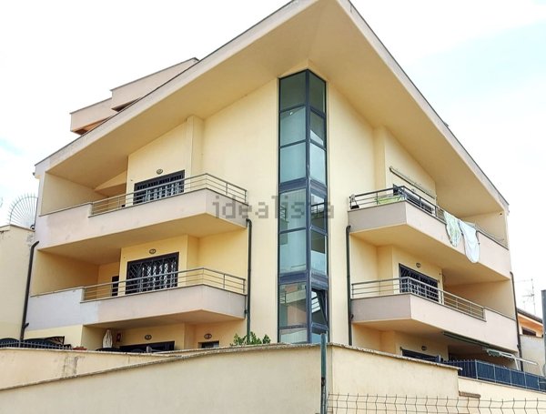 appartamento in vendita a Fiumicino in zona Isola Sacra