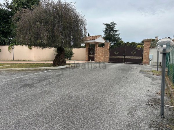 appartamento in vendita a Fiumicino in zona Aranova