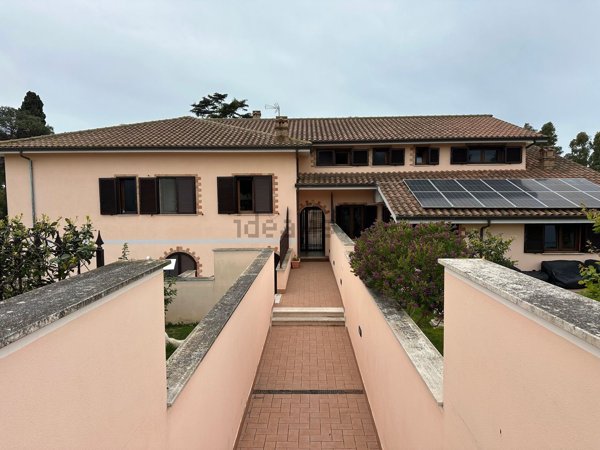 appartamento in vendita a Fiumicino in zona Aranova