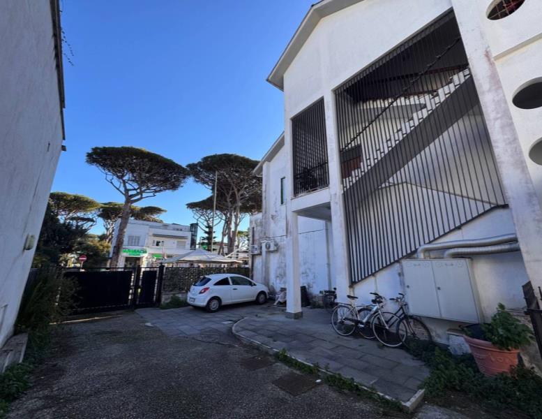 appartamento in vendita a Fiumicino in zona Fregene