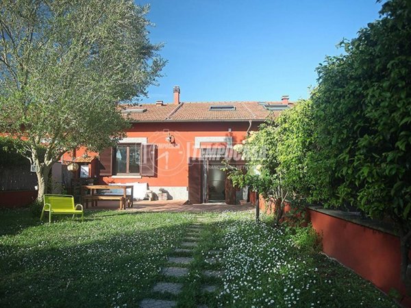 casa indipendente in vendita a Fiumicino in zona Maccarese
