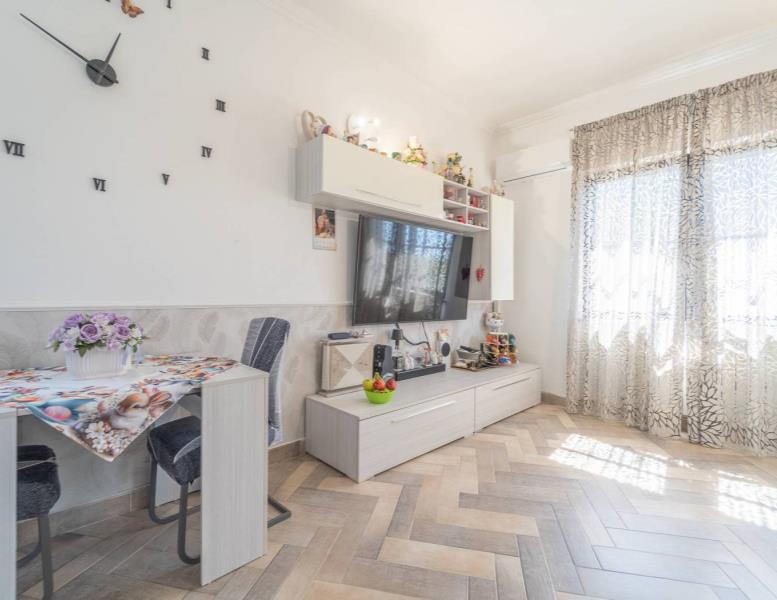 appartamento in vendita a Fiumicino in zona Isola Sacra