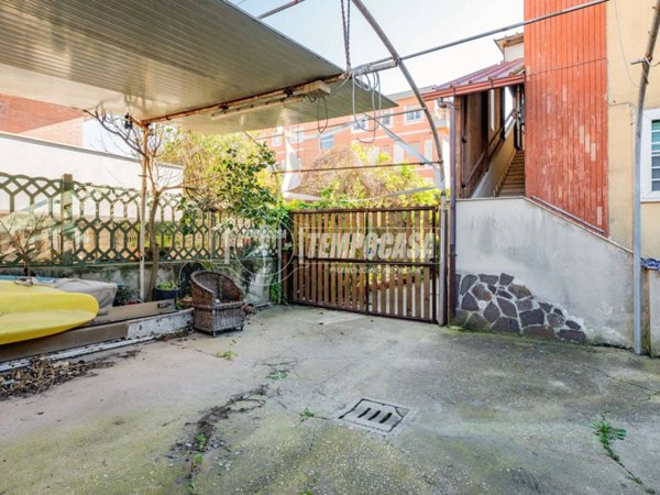 appartamento in vendita a Fiumicino in zona Passo Oscuro