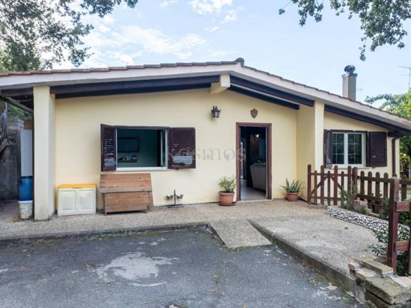 casa indipendente in vendita a Fiumicino in zona Aranova
