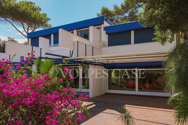 casa indipendente in vendita a Fiumicino in zona Fregene