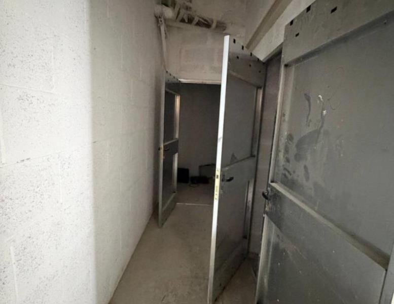 locale commerciale in vendita a Fiumicino