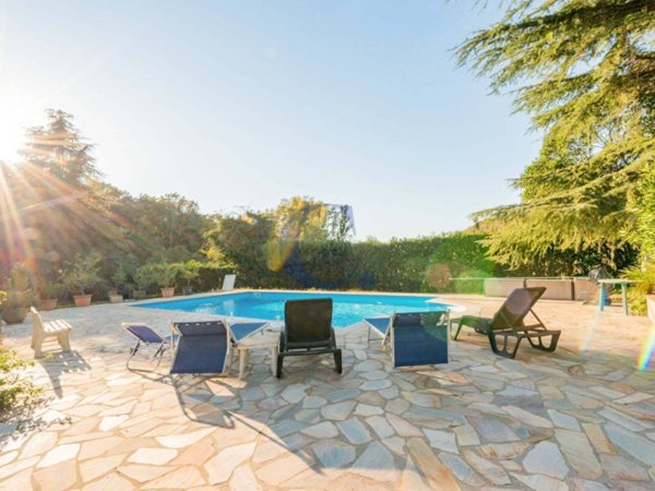 casa indipendente in vendita a Fiumicino in zona Torrimpietra