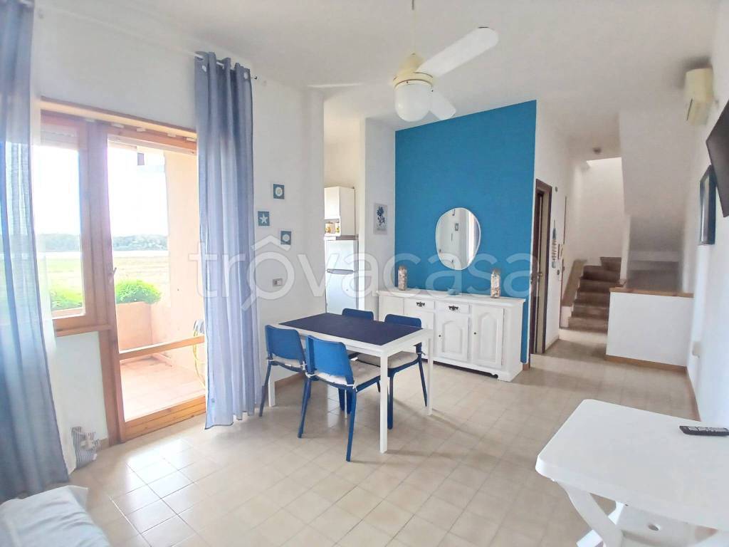 casa indipendente in vendita a Fiumicino in zona Fregene