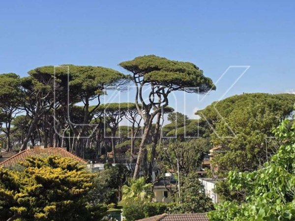 casa indipendente in vendita a Fiumicino in zona Fregene