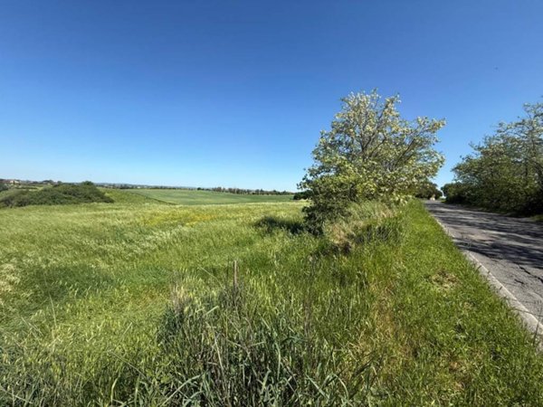 casa indipendente in vendita a Fiumicino in zona Tragliata