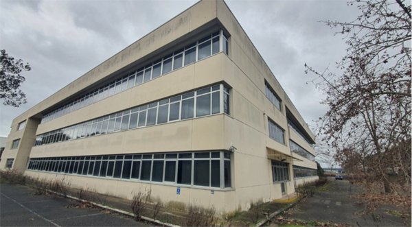 ufficio in vendita a Fiumicino