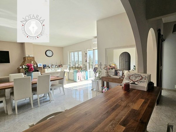 casa indipendente in vendita a Fiumicino in zona Tragliata