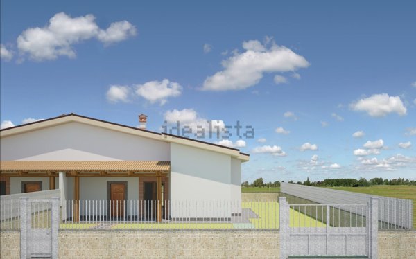 appartamento in vendita a Fiumicino in zona Isola Sacra