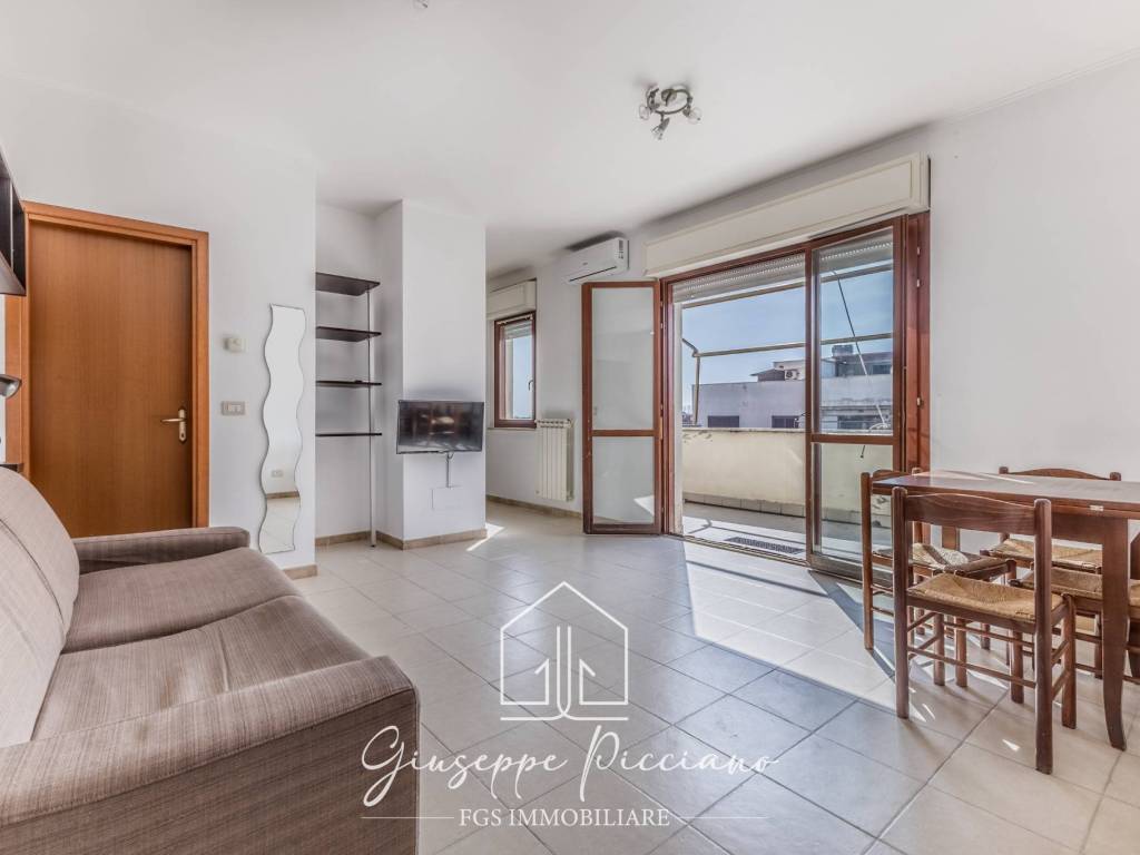 appartamento in vendita a Fiumicino in zona Focene