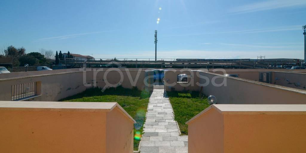 casa indipendente in vendita a Fiumicino in zona Focene