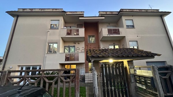 appartamento in vendita a Fiumicino in zona Isola Sacra