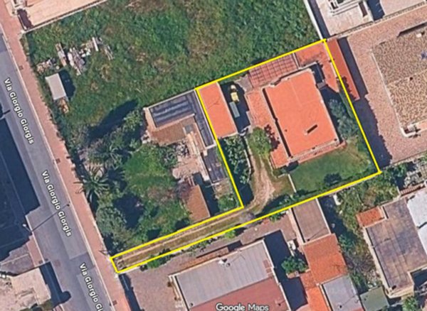 casa indipendente in vendita a Fiumicino in zona Isola Sacra