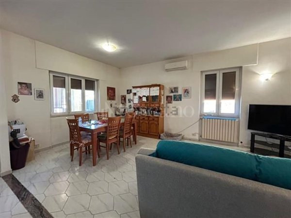 casa indipendente in vendita a Fiumicino in zona Isola Sacra
