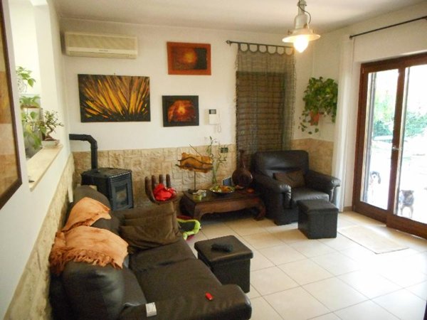 casa indipendente in vendita a Fiumicino in zona Aranova
