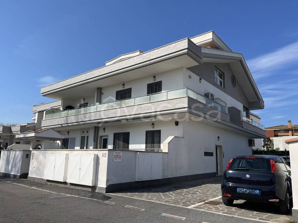 appartamento in vendita a Fiumicino