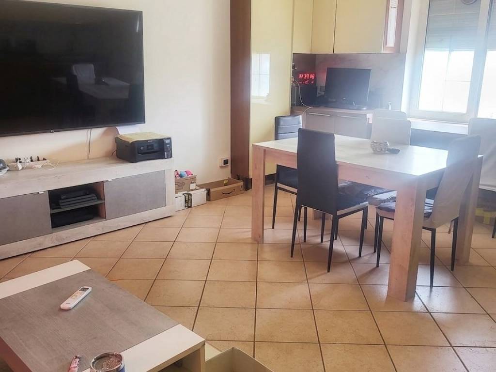 appartamento in vendita a Fiumicino in zona Isola Sacra