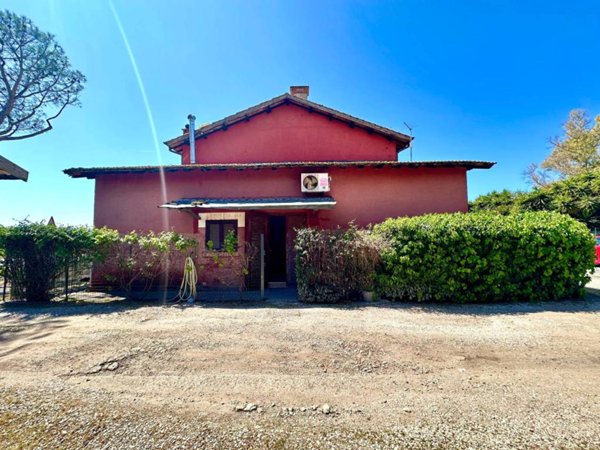 appartamento in vendita a Fiumicino in zona Maccarese