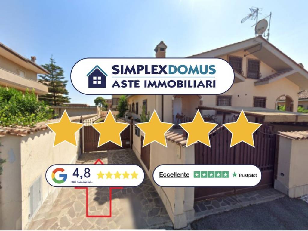casa indipendente in vendita a Fiumicino in zona Isola Sacra