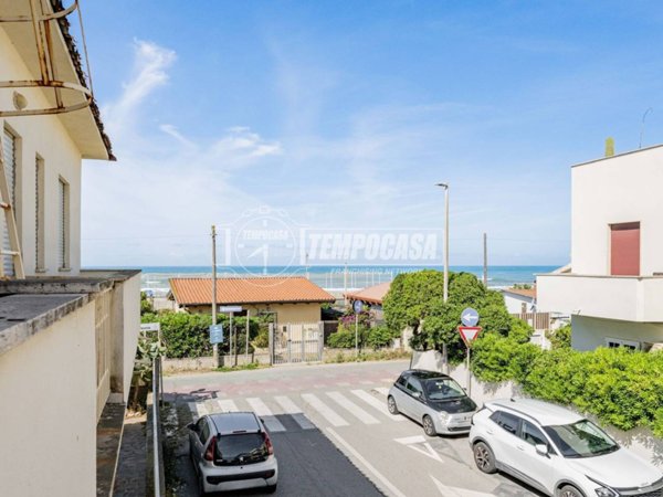 appartamento in vendita a Fiumicino