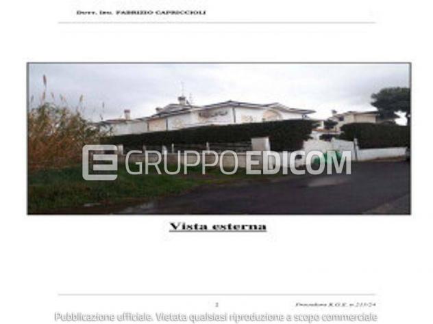 casa indipendente in vendita a Fiumicino in zona Fregene
