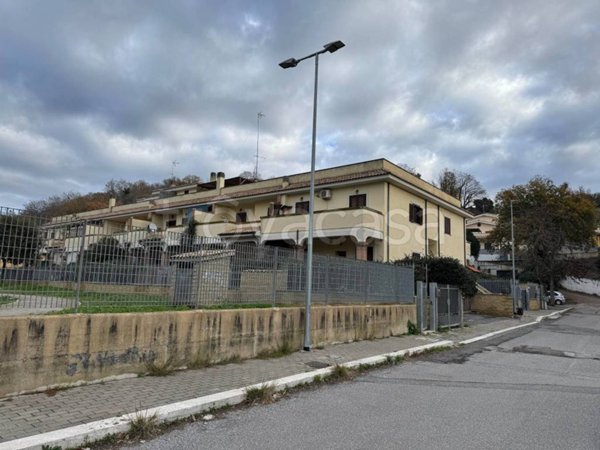 appartamento in vendita a Fiumicino in zona Aranova