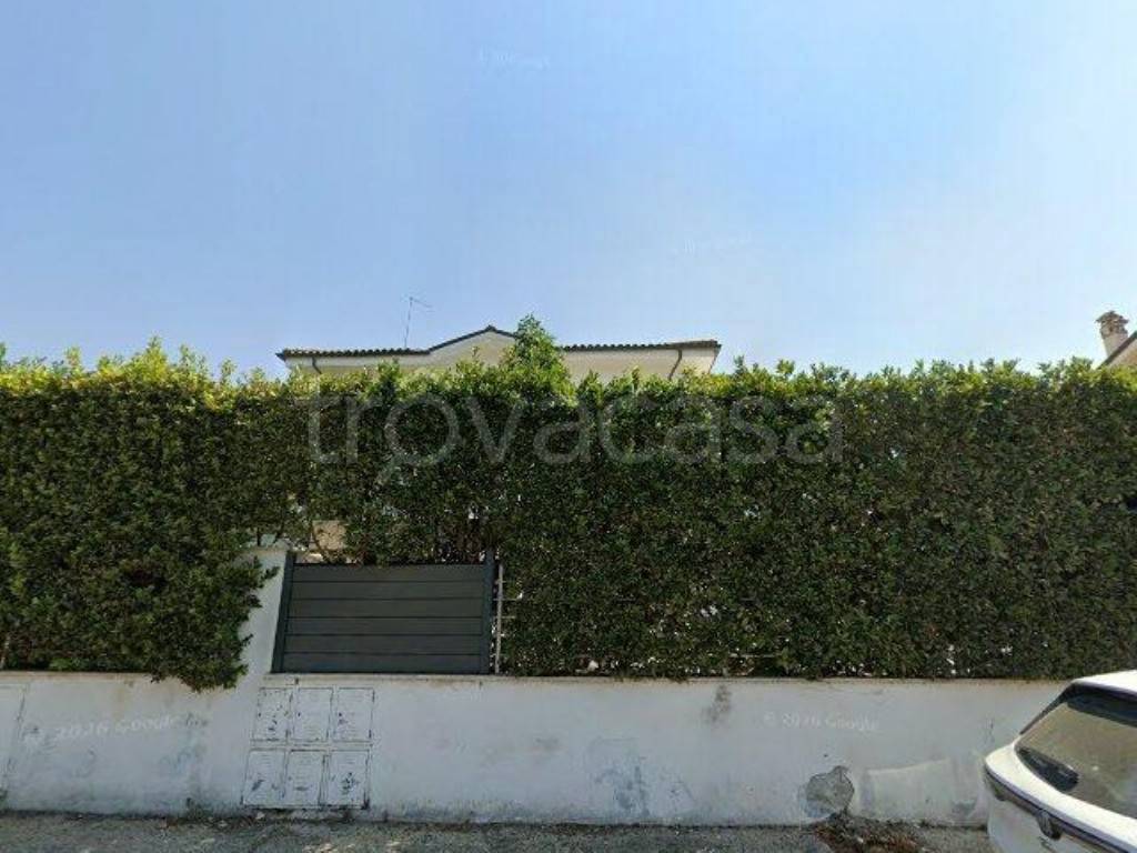 casa indipendente in vendita a Fiumicino in zona Fregene