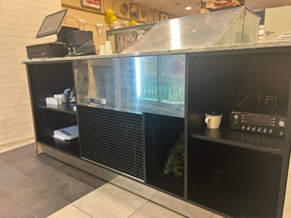 negozio in vendita a Fiumicino