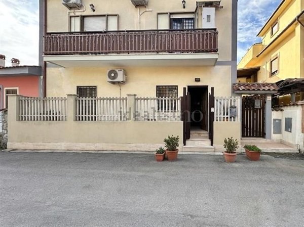 appartamento in vendita a Fiumicino in zona Palidoro