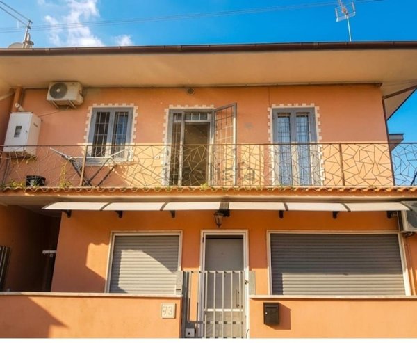appartamento in vendita a Fiumicino in zona Isola Sacra