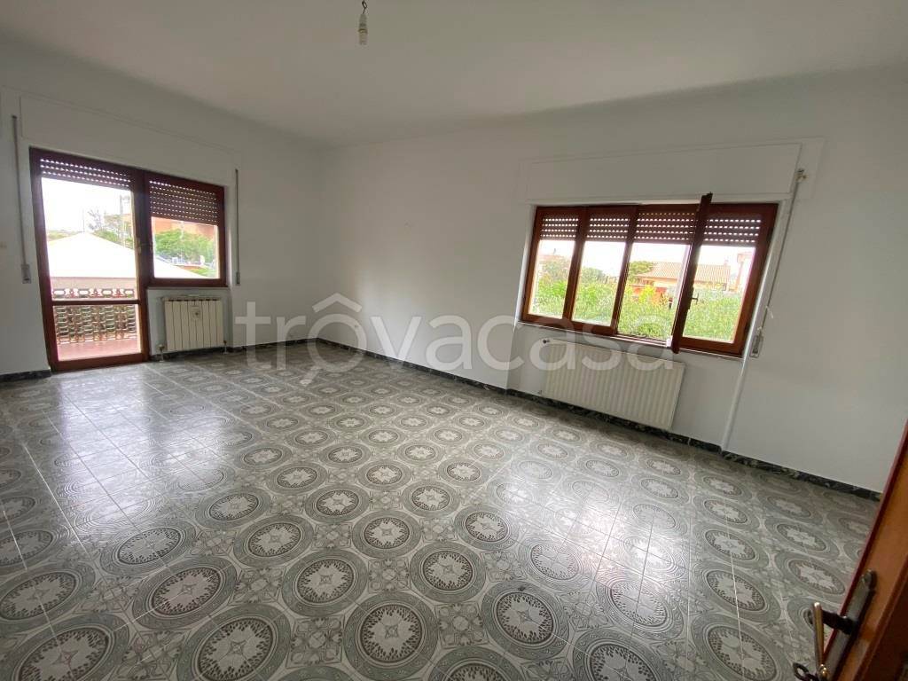 casa indipendente in vendita a Fiumicino in zona Focene