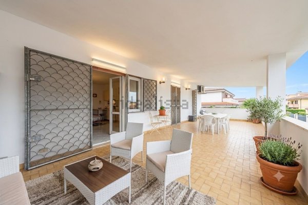 appartamento in vendita a Fiumicino in zona Isola Sacra
