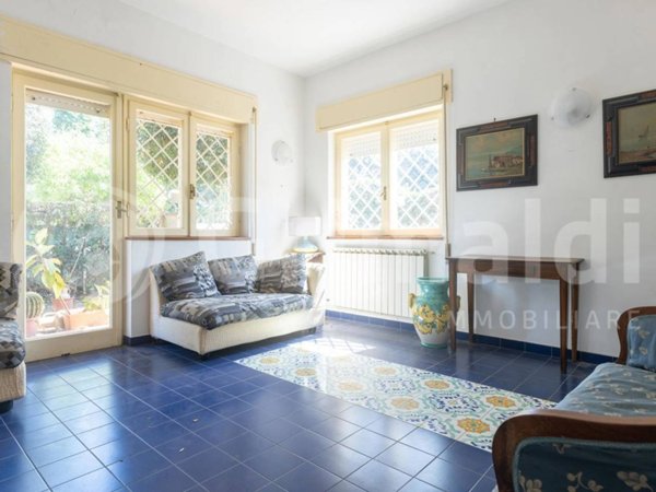 casa indipendente in vendita a Fiumicino in zona Fregene