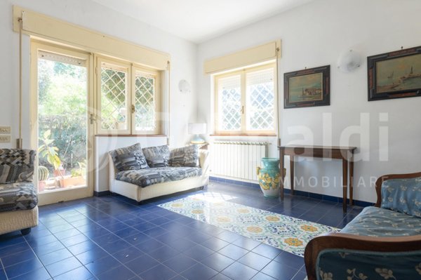 casa indipendente in vendita a Fiumicino in zona Fregene