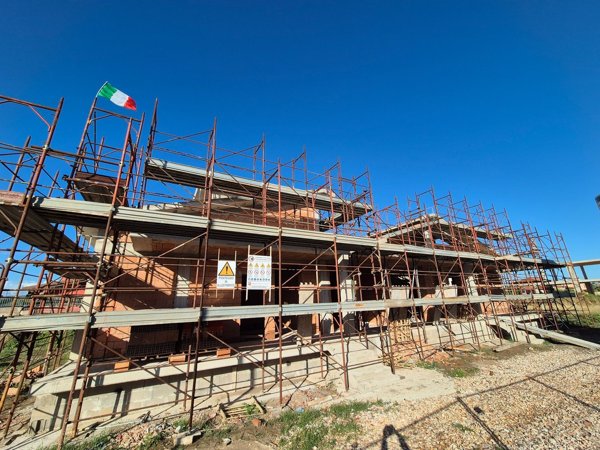 casa indipendente in vendita a Fiumicino in zona Isola Sacra