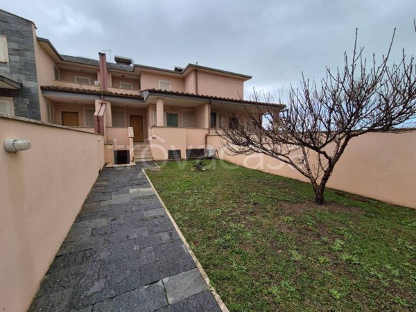 casa indipendente in vendita a Fiumicino in zona Focene