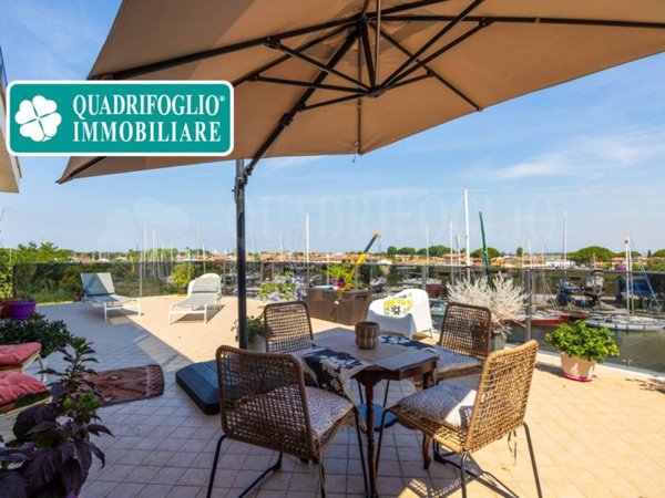 appartamento in vendita a Fiumicino in zona Isola Sacra