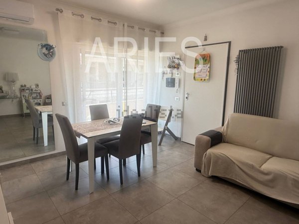 appartamento in vendita a Fiumicino in zona Isola Sacra