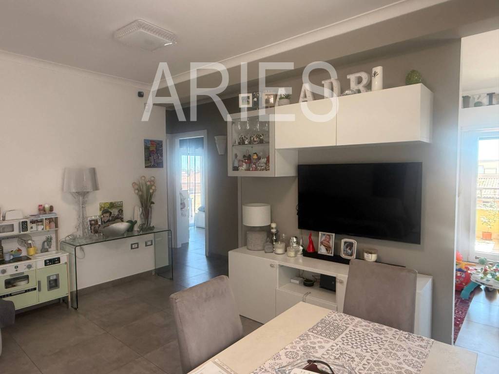 appartamento in vendita a Fiumicino in zona Isola Sacra