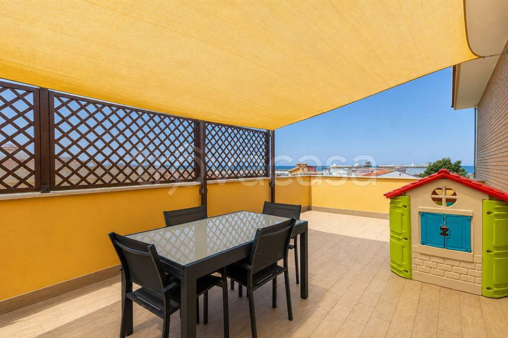 appartamento in vendita a Fiumicino
