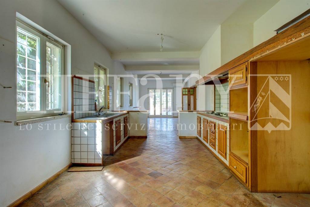 casa indipendente in vendita a Fiumicino in zona Tragliata