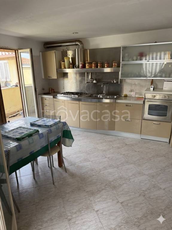 appartamento in vendita a Fiumicino in zona Focene