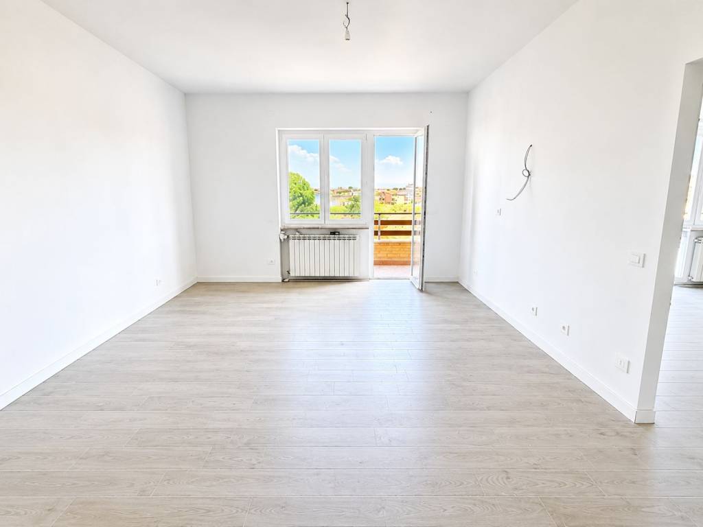 appartamento in vendita a Fiumicino in zona Isola Sacra